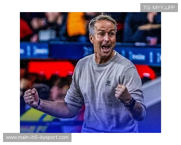 尤尔曼德谈勒沃库森：关键时刻韧性助球队稳定发挥，勒沃库森阵型