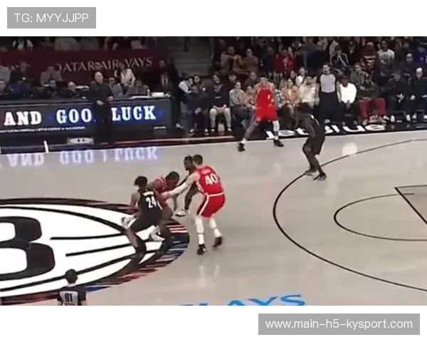 球员状态回升带动全队表现,球员状态下滑 球员状态回升带动全队表现,球员状态下滑