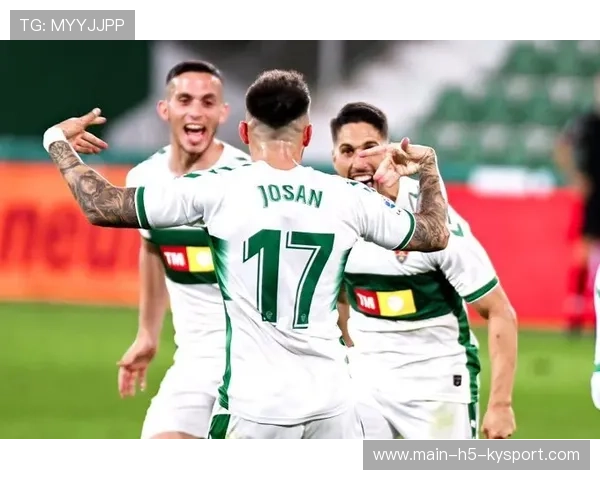 阿拉巴复训后表现惊艳，皇马教练组陷入“幸福烦恼”